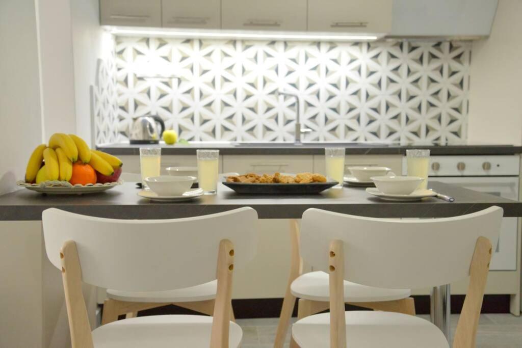 אדאמאס Alisahni Apartment מראה חיצוני תמונה